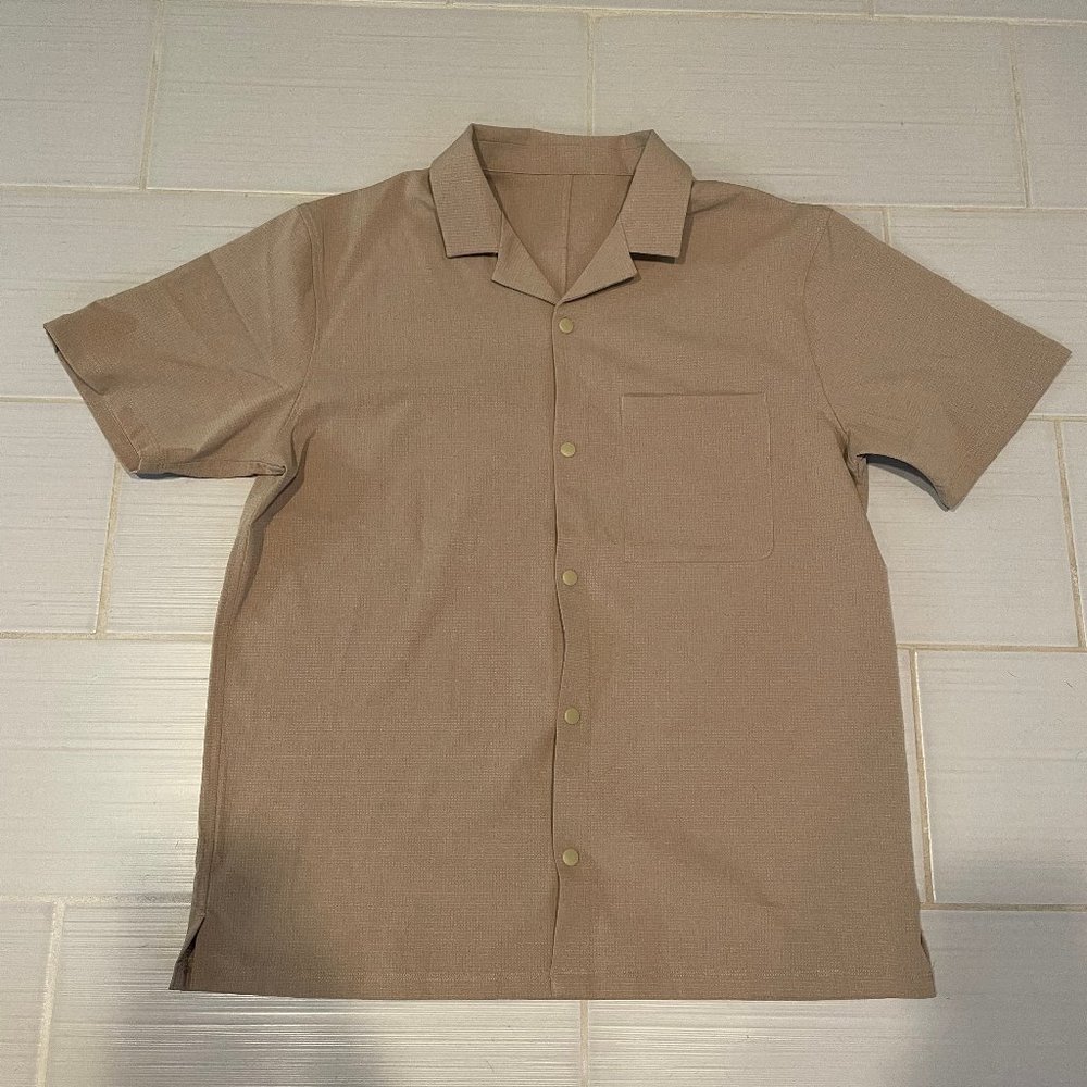 Lululemon Airing Easy Camp SS Shirt (Tan, Large)